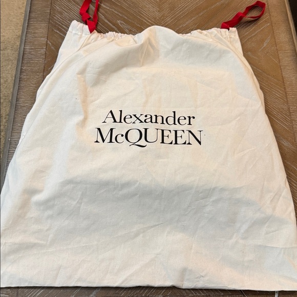 Alexander McQueen Monochrome Tote With Dust Bag - Picture 14 of 17